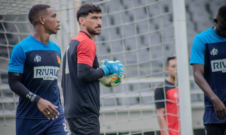 Este futbolista estaría en el radar de América de Cali y Junior