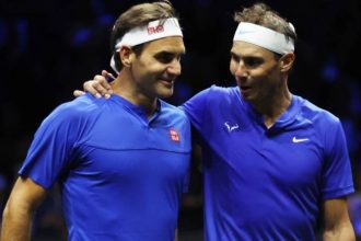 Federer se despide de Rafael Nadal antes de su último partido