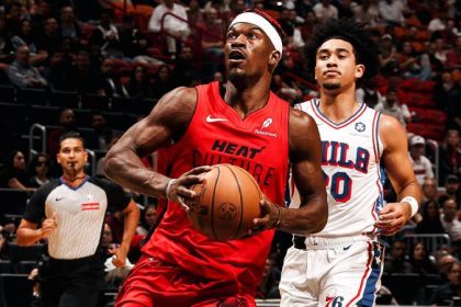 Jimmy Butler regresa y el Heat derrota a los 76ers en la NBA