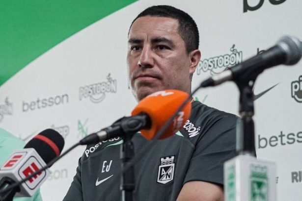 Atlético Nacional: Dimayor le quitó la suspensión a Efraín Juárez