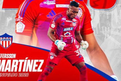 Jefersson Martínez renovó con Junior de Barranquilla hasta 2026