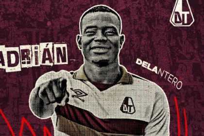 Deportes Tolima oficializó a Adrián Parra, su nuevo delantero