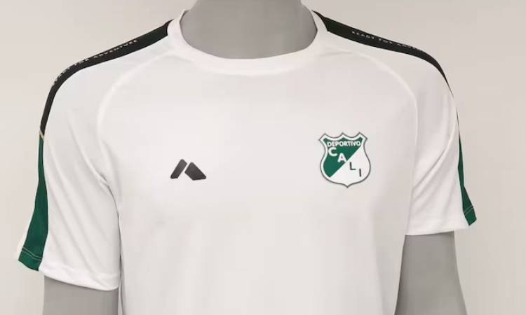 Deportivo Cali presentó a su nuevo patrocinador de indumentaria