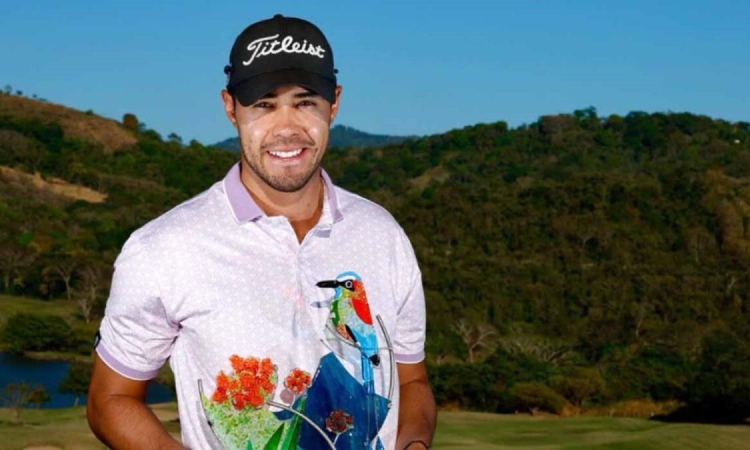 Felipe Álvarez, campeón de El Salvador Open de Golf