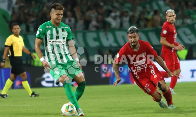 Holgado pidió disculpas a la hinchada del América