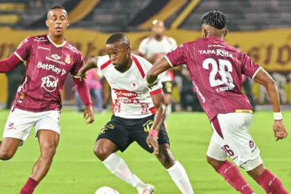 Jader Quiñones podría jugar con Deportes Tolima