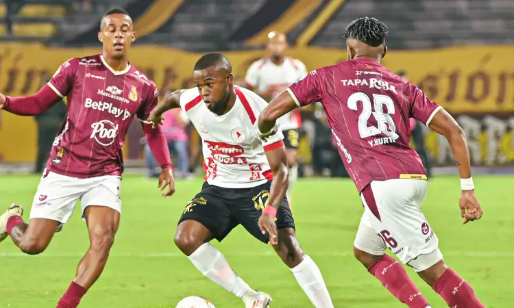 Jader Quiñones podría jugar con Deportes Tolima