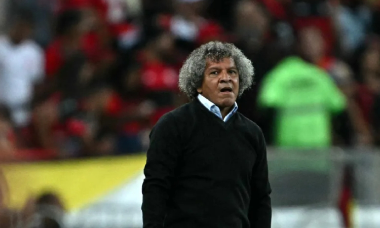 Alberto Gamero se vestiría de rojo: dirigiría al América de Cali