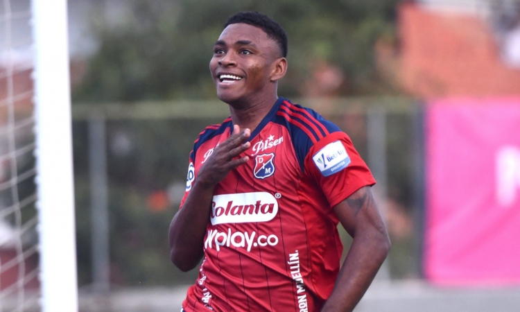 Independiente Medellín renovó el contrato de Brayan León Muñiz