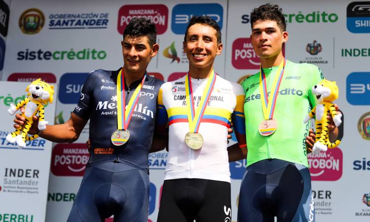 Egan Bernal se coronó campeón de los Nacionales de Ruta 2025