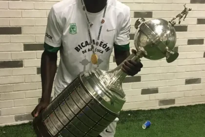 Davinson Sánchez podría salir de Galatasaray