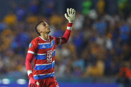 Kevin Mier podría marcharse al fútbol europeo a mitad de año