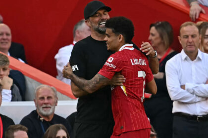 Klopp felicita al Liverpool por su título en la Premier League