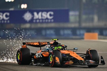 McLaren confirma su poderío en los segundos libres de Baréin