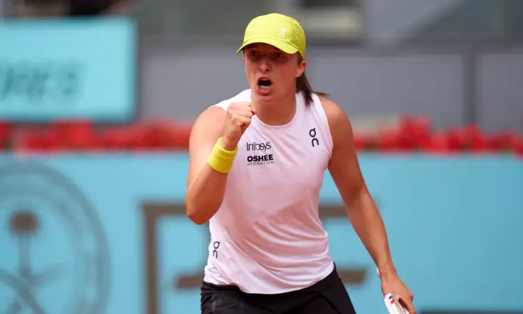 Swiatek sufrió, pero avanzó a semifinales del Masters de Madrid