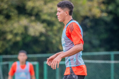 Cali negocia con una de sus futbolistas para que no se vaya