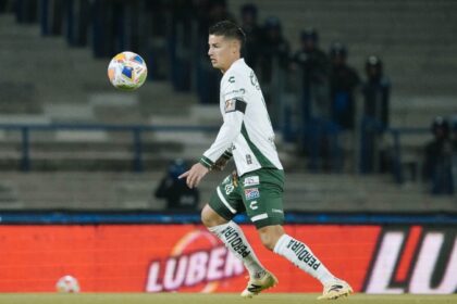 ¿James se va del León? Su entrenador lo reveló todo