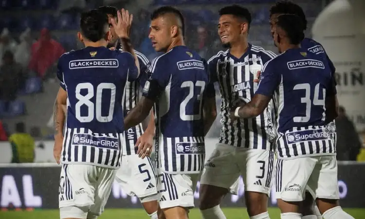 Junior ya gestiona la renovación de Fabián Ángel