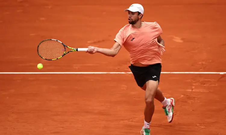 Musetti implacable ante el colombiano Galán en Roland Garros
