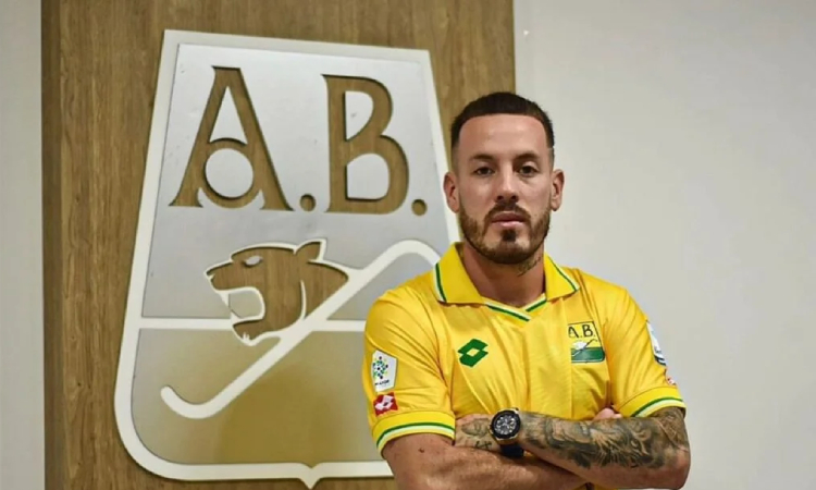 Santiago Jiménez podría salir del Bucaramanga para llegar a Santa Fe