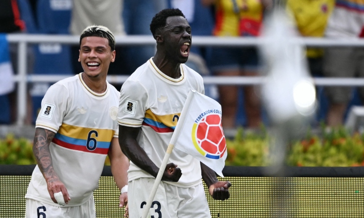 Importante equipo de la Serie A quiere fichar a Dávinson Sánchez
