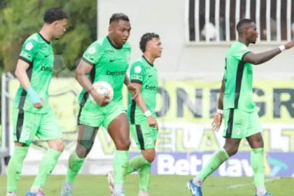 Stefan Medina ya no llegará a Atlético Nacional