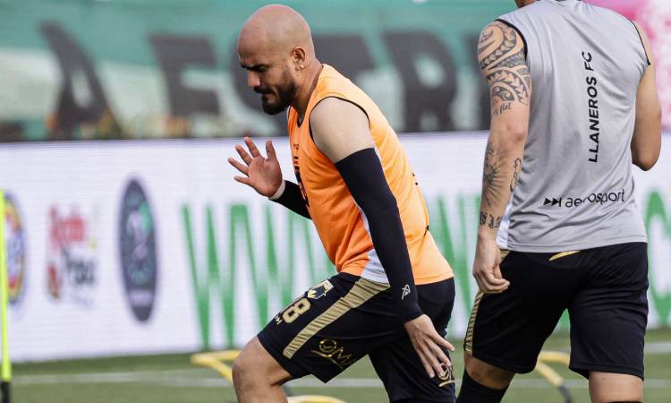 Cali y Santa Fe se pelearían el fichaje de un mediocampista