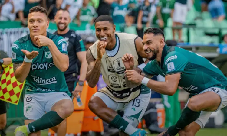 Cali busca las formas de rescindir el contrato de Javier Reina