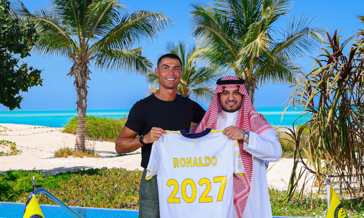 Cristiano Ronaldo renovó con Al-Nassr hasta el 2027