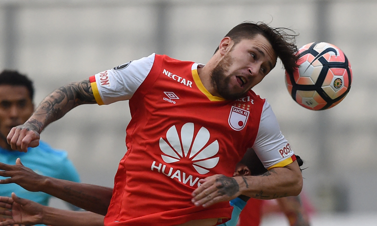 Jonathan Gómez no llegará a Santa Fe: su destino es Sarmiento