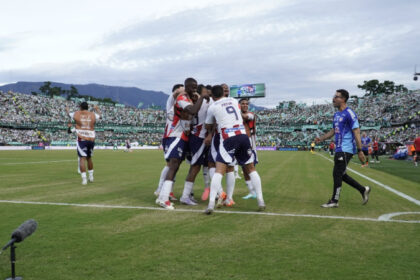 Los diez futbolistas que no seguirían en Junior tras la eliminación
