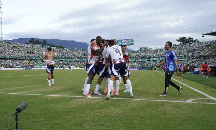 Los diez futbolistas que no seguirían en Junior tras la eliminación