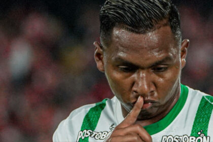 "No podemos hacer jugadas, estamos jodidos", dijo Morelos