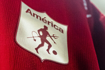 Ex América de Cali ficharía por un rival directo de la Sudamericana