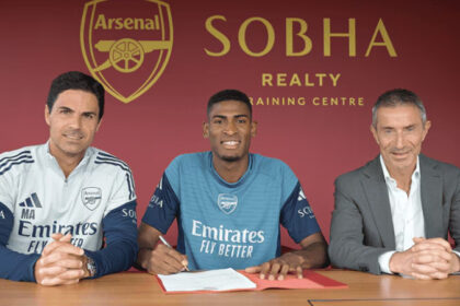 El Arsenal confirmó el fichaje de un defensor colombiano
