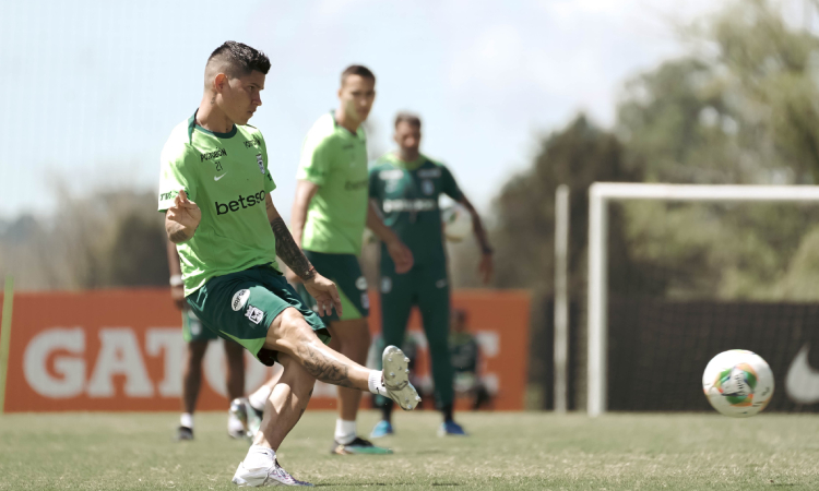 Atlético Nacional: Gandolfi le envió una indirecta a Campuzano