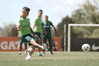 Atlético Nacional definió convocados ante Santa Fe