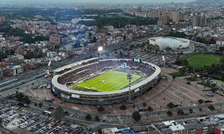 El Campín, en crisis: ¿y el nuevo césped?