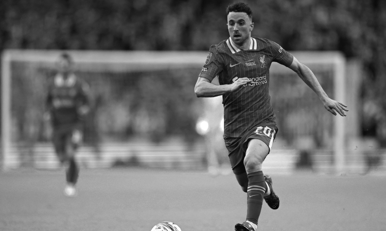 El delantero portugués del Liverpool Diogo Jota muere en accidente de tráfico