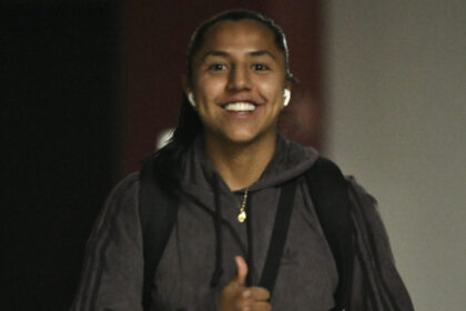 Exfutbolista del Independiente Medellín jugará en el Brighton