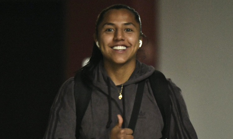 Exfutbolista del Independiente Medellín jugará en el Brighton