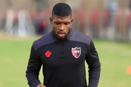 Jherson Mosquera salió del Medellín y volvió a Newell's
