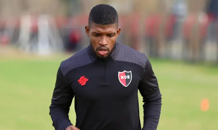 Jherson Mosquera salió del Medellín y volvió a Newell's