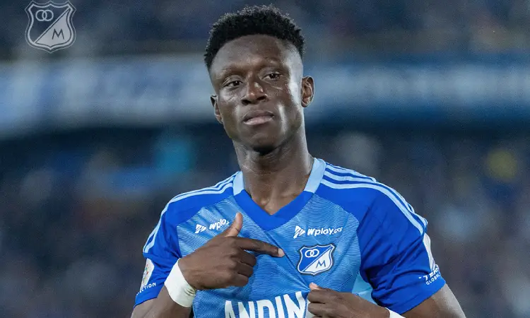 Jhon Córdoba ya no va a Newell's, va para Instituto de Córdoba