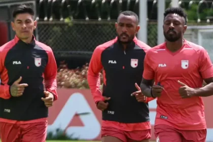 Omar Albornoz no va a continuar en Independiente Santa Fe