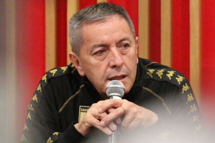 “Chico tu equipo”: Santa Fe le responde a Serpa