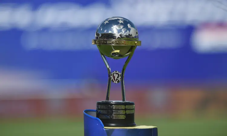 World, patrocinador de la Copa CONMEBOL Sudamericana
