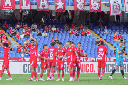 América sigue confirmando bajas para la ida contra Fluminense