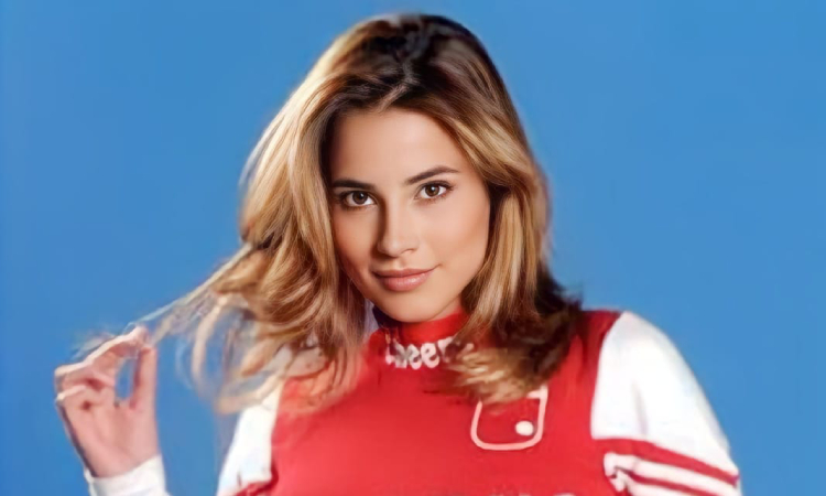 ¿Fue Carla Giraldo realmente porrista de Independiente Santa Fe?