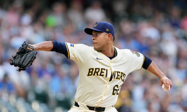 José Quintana logra décima victoria con los Cerveceros